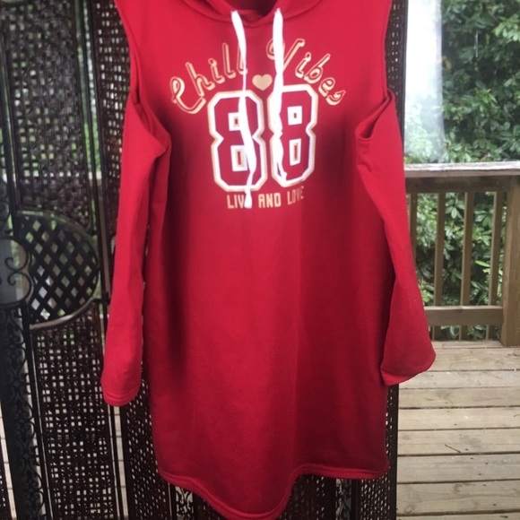 LIVE LOVE Tops - CHILL VIBES ❤️ COLD SHOULDER LONG SWEATSHIRT 1X